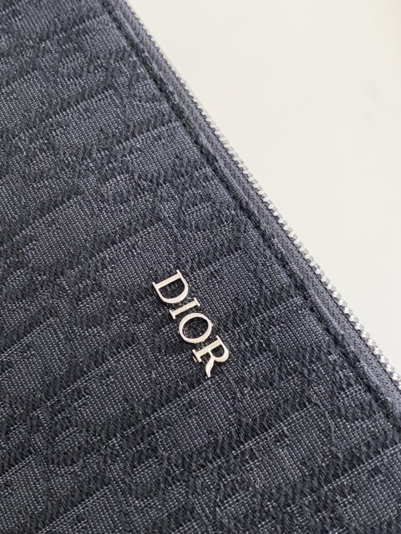 Christian Dior Clutch Bags